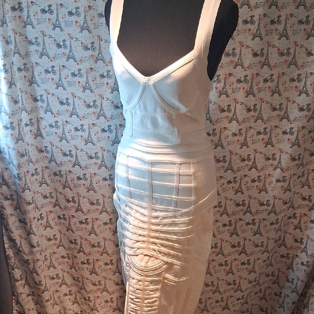 House Of London Elegant White Sleeveless Dress Stretch/compression Size L
